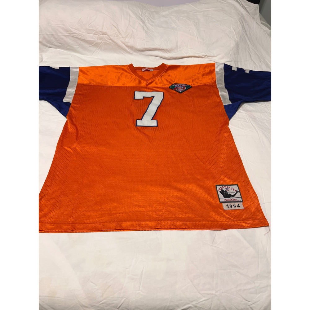 Mitchell & Ness Throwback John Elway Denver Broncos Orange Jersey 1983-1998 (60)